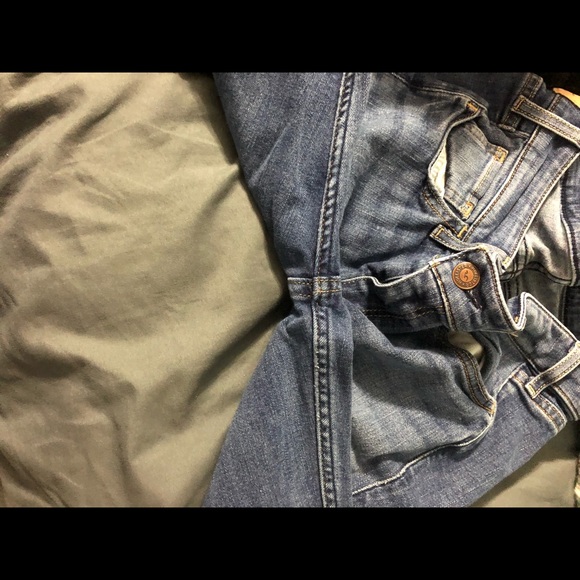 Hollister jeans; size 5S; 27x31, EUC - Picture 5 of 5